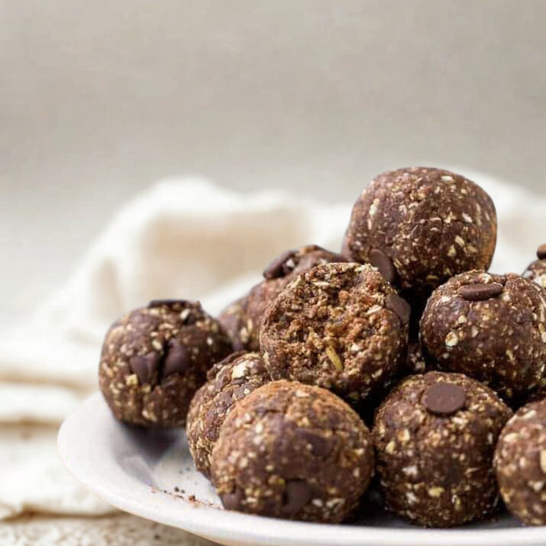 No-Bake Chocolate Protein Energy Balls